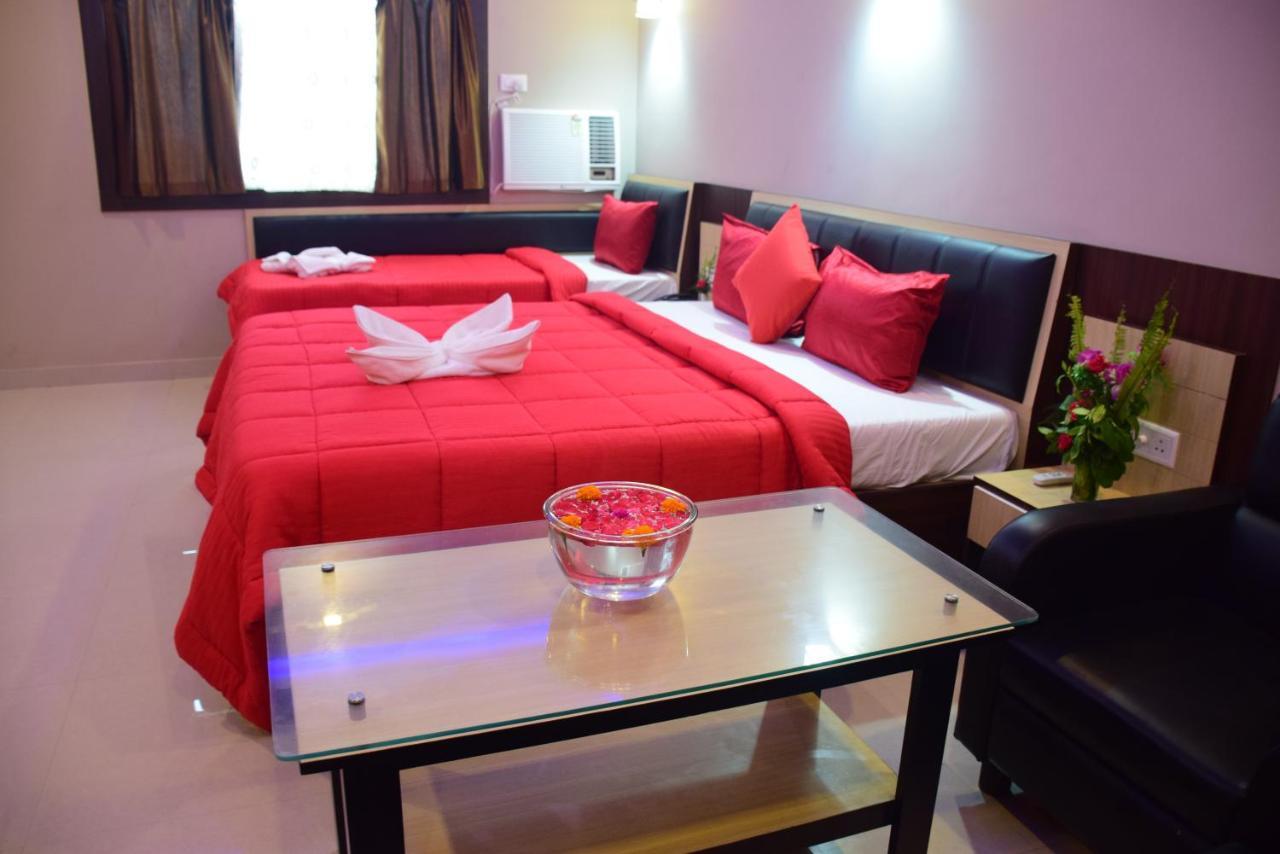 Hotel Landmark Puri Dış mekan fotoğraf