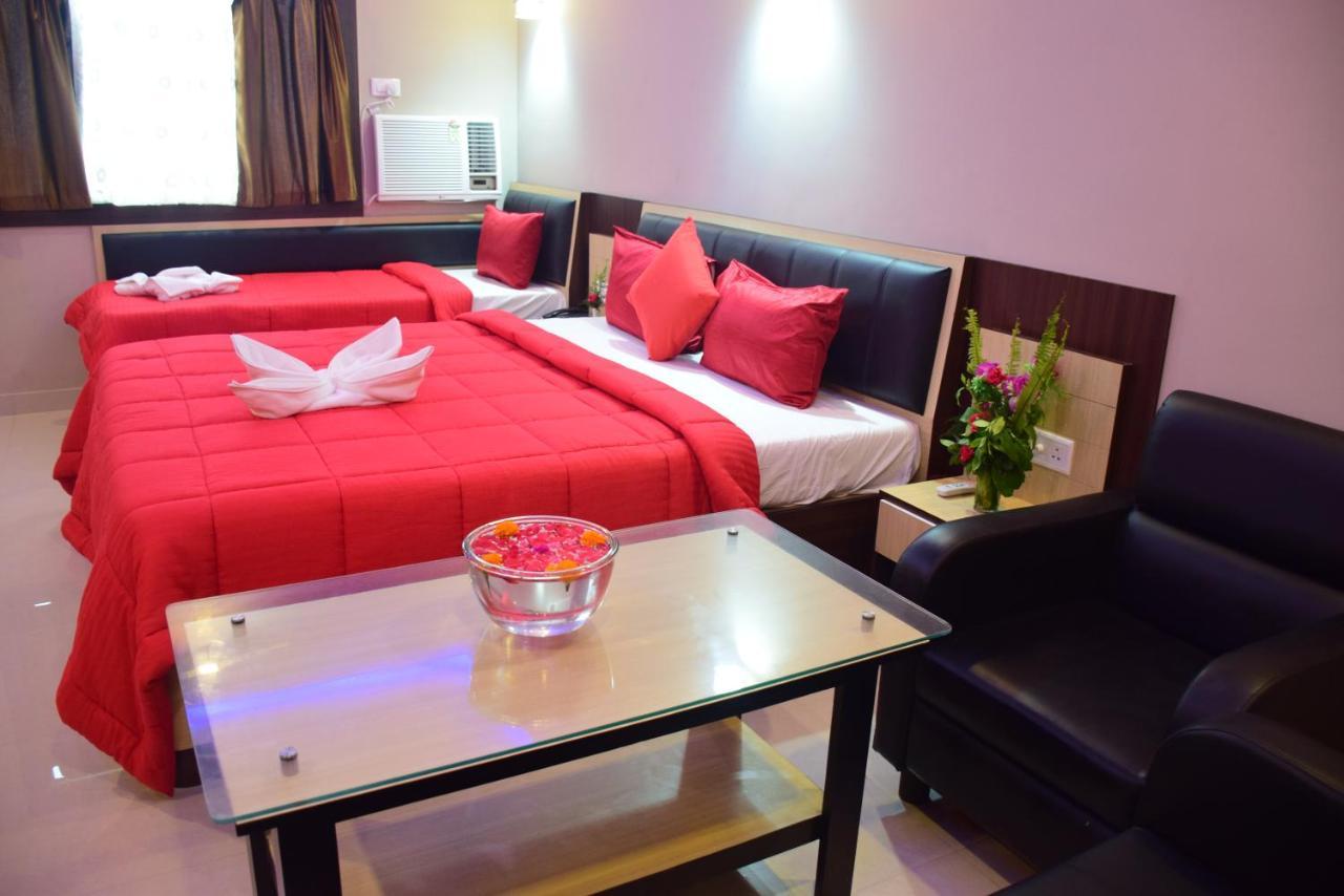 Hotel Landmark Puri Dış mekan fotoğraf